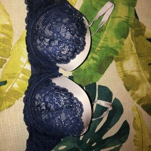 Victoria Secret bras